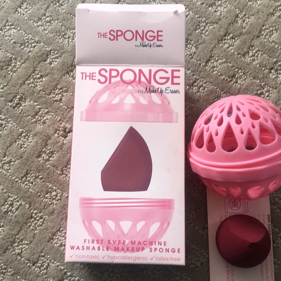 The Sponge by Makeup Eraser first ever machine washable makeup sponge - Picture 2 of 7